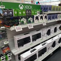 El Black Friday de 2025 ni siquiera ha llegado y ya podemos comprar estos mandos de Xbox y Nintendo Switch 2 a unos preciazos