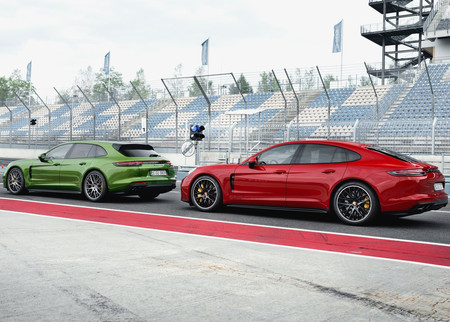 Porsche Panamera Gts 16
