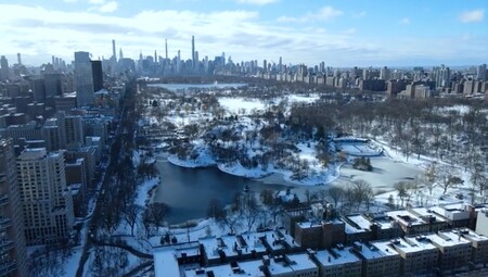 Let it snow: Nueva York bajo la nieve a vista de dron. Vídeos inspiradores