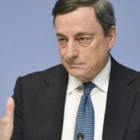 Los dos niveles de capital: la exigencia de Draghi para evitar problemas en los test de estrés bancario 