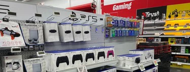 Ofertas en consolas Nintendo Switch 2, PS Portal y más en el primer Día sin IVA de 2026 en MediaMarkt 