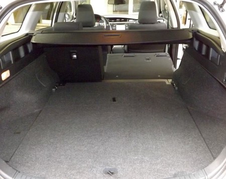 toyota_auris_ts_hybrid