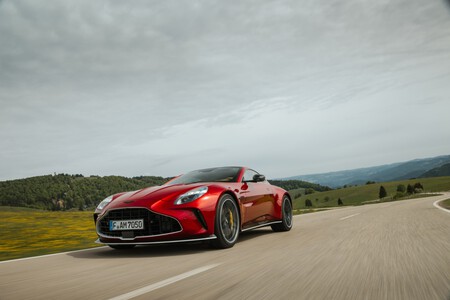 Aston Martin Vantage S prueba