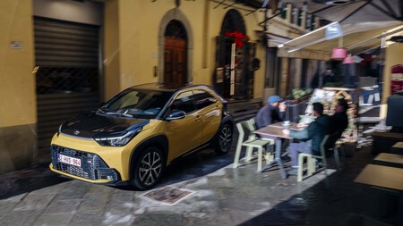 Toyota Aigo X Cross 2026