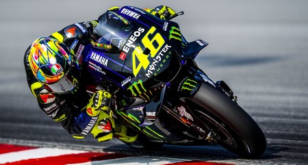 Valentino Rossi: "Estoy muy contento con el ambiente del box, en Yamaha están muy centrados en mejorar"