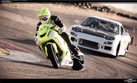 Mazda RX-7 vs. Kawasaki ZX10R, las motos también derrapan