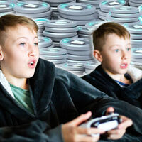 Los niños siguen pidiendo videojuegos en Navidad, el problema es que casi la mitad solo quiere una cosa: monedas de juego