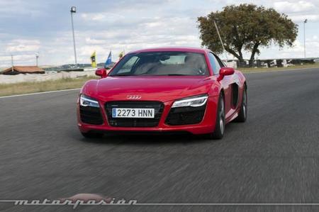 Audi R8 V10 S-Tronic