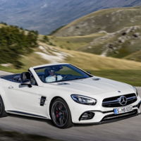 El Mercedes-Benz SL se escapa por la red