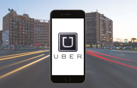 Uber vigila a sus conductores gracias a los sensores de los móviles verificando si hay exceso de velocidad