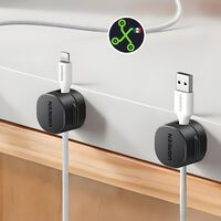 Ya no te tienes que agachar por los cables: estos organizadores son la respuesta