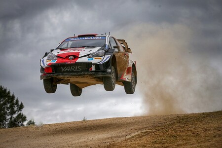 Sébastien Ogier aprovecha otro regalo de Ott Tänak para catapultar a Toyota en la general del WRC