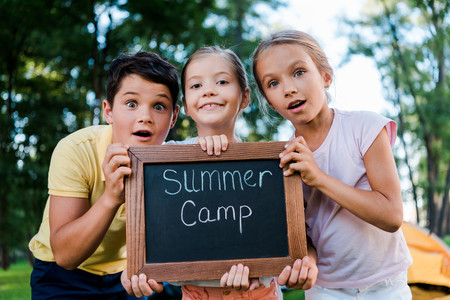 Campamentos de verano: lo que debes saber si vas a apuntar a tu hijo