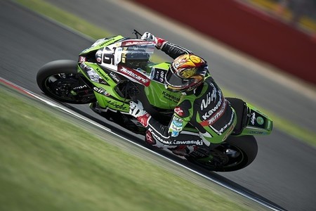 Superbikes Gran Bretaña 2013: Loriz Baz vuelve a ser profeta en Silverstone