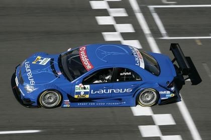 Gary Paffett al ataque en Oschersleben