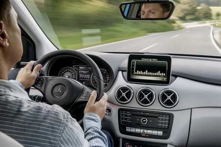 Mercedes Clase B Natural Gas Drive Panel