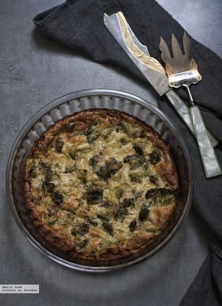 Frittata de brócoli con hierbas aromáticas. Receta de tortilla italiana con y sin Thermomix