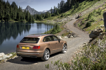 Bentley Bentayga 220