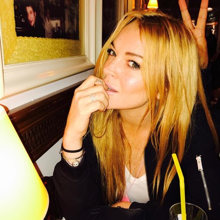 Lo de enseñar carnaza en Instagram es lo que se lleva: de Lindsay Lohan a Chrissy Teigen pasando por Jaden Smith