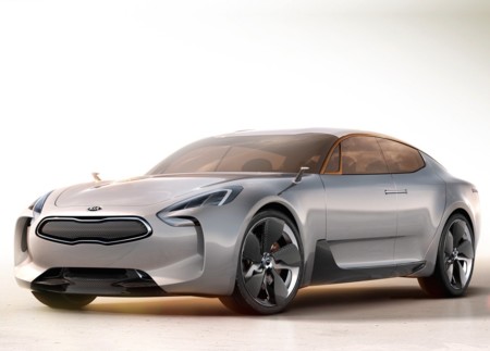 Un GT de tracción trasera, un Niro EV y su división deportiva: Estos son los planes de Kia de cara a 2020