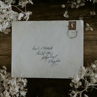 "Carta para ti mismo": esta web te permite enviar una carta física y que llegue dentro de 10 años 