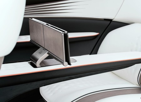 Infiniti Q Inspiration Concept 14