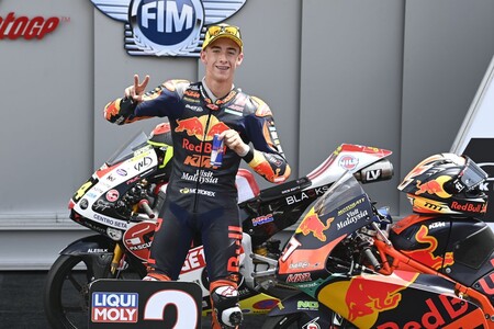 Pedro Acosta tendría decidido dar el salto a Moto2 en 2022 con solo 17 años, pero falta saber el equipo