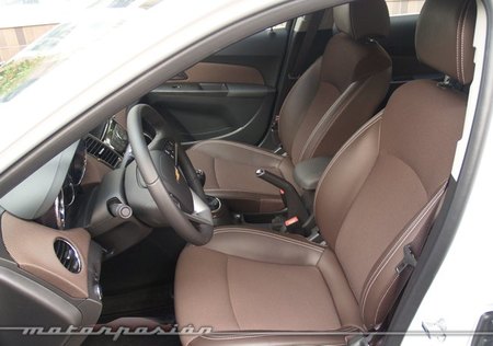 Chevrolet Cruze Station Wagon presentación 29