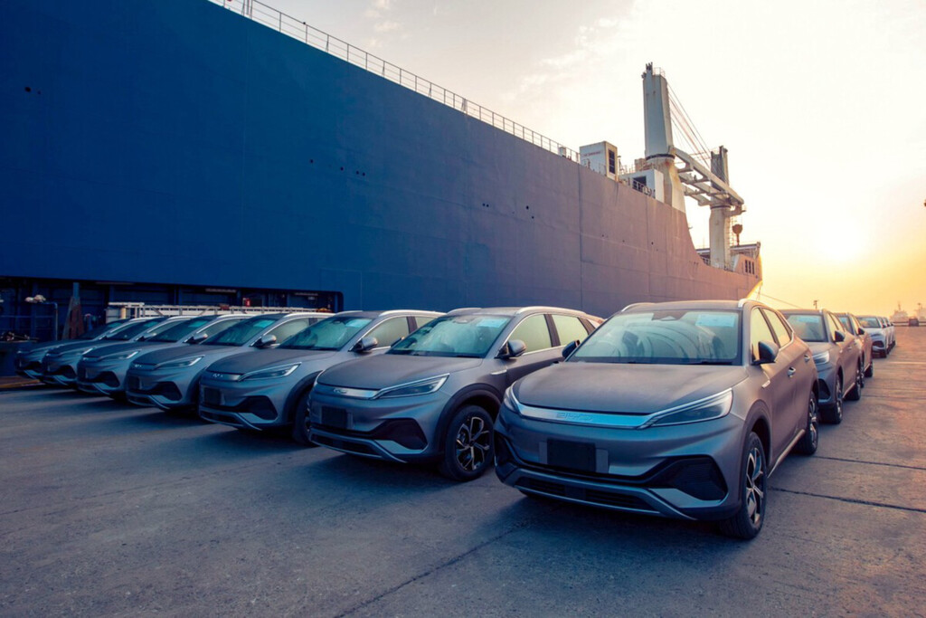 Las empresas chinas están devorando el mercado de las baterías de coches: es una estrategia que conocemos bien 