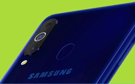 Galaxy M40 4