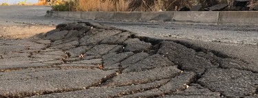 La Guardia Civil avisa a España: "Las carreteras en mal estado cada vez son más frecuentes, y son muy peligrosas" 