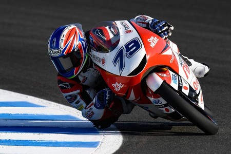 Dominio japonés de Ai Ogura en Le Mans en unos entrenamientos de Moto3 marcados por hasta once caídas