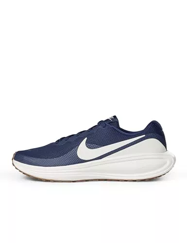 Nike Revolution 8 Sneaker
