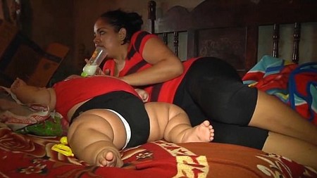 El bebé más obeso del mundo tiene 10 meses y pesa 30 kilos
