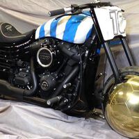 Diego Armando Maradona tinha apenas duas motocicletas em sua garagem, mas elas eram tão bizarras que valiam mais que um Porsche 911 GT3 