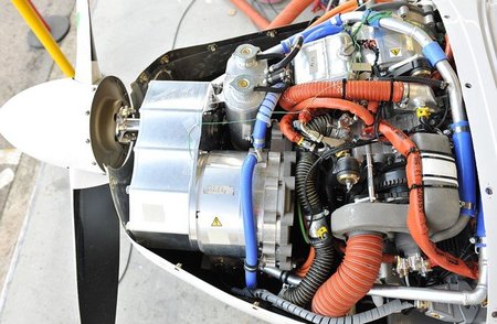 Siemens-Avión-Híbrido-2