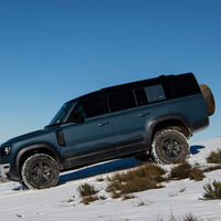 Land Rover prepara un nuevo Defender 130 de siete plazas para 2022