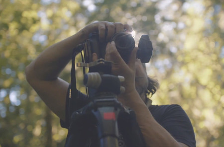 Lensbaby prepara novedades y se apunta a la moda del teaser para anunciarlas