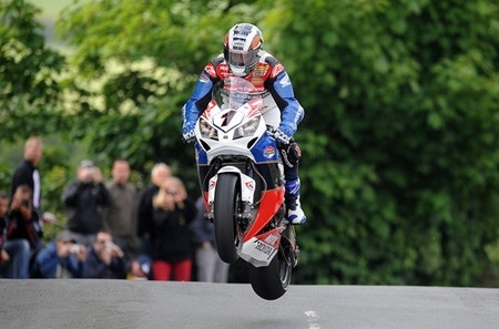 Dunlop y el Tourist Trophy 2013