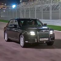 Este vídeo de Putin con un coche en circuito podría haberlo petado, pero se corta demasiado pronto