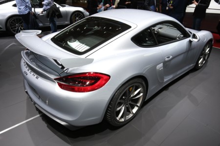Porsche Cayman GT4
