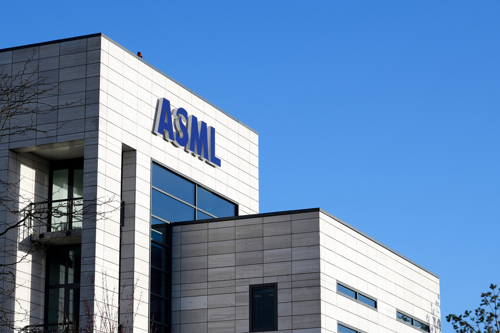 ASML construyó uno de los monopolios más valiosos del mundo. China le ha recordado que nada dura para siempre