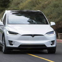 El Tesla Model X que se condujo hasta el hospital de forma autónoma y salvó la vida de su dueño