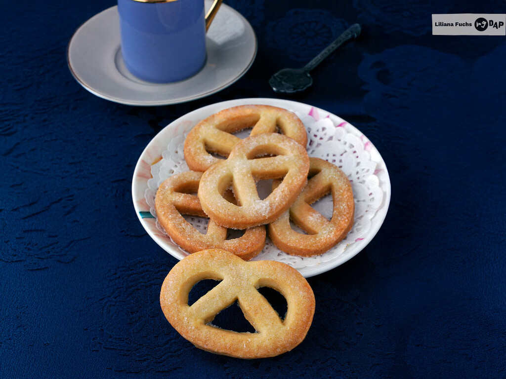 Galletas danesas: receta fácil de las típicas pastas de mantequilla de la lata azul