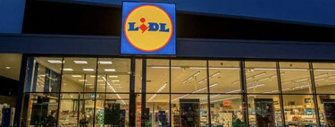 Estas lámparas solares de Lidl cuestan menos de 10 euros: perfectas para iluminar tu balcón, terraza o jardín este verano Estas lámparas solares de Lidl cuestan menos de 10 euros: perfectas para iluminar tu balcón, terraza o jardín este verano