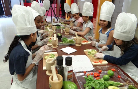 Aprovechar el verano para enseñar a los niños a valorar los alimentos