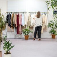 El pequeño comercio, esencial para la economía local