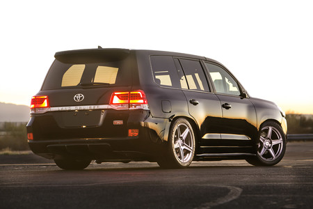Toyota Land Cruiser TRD con 2.000 CV de potencia... ¿Un sueño o el colmo de lo absurdo?