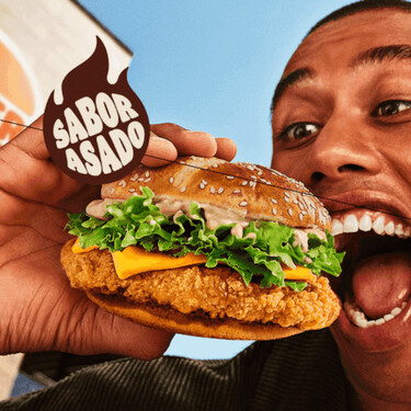 Nfdkfalef, mflaksfa: la nueva hamburguesa de pollo Krispper de Burger King quiere que no puedas ni hablar