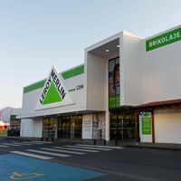 Puertas abiertas sin moscas ni taladros: así es la nueva mosquitera de Leroy Merlin que está arrasando por menos de 15 euros 
